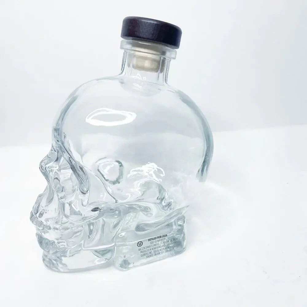Skull Head Empty Crystal Bottle Decanter
